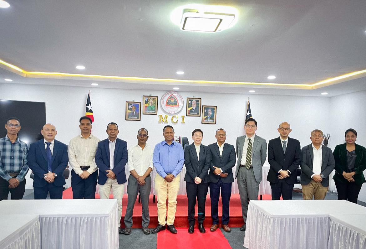 𝐌𝐢𝐧𝐢𝐬𝐭𝐞𝐫𝐢𝐮 𝐊𝐨𝐦é𝐫𝐬𝐢𝐮 𝐧𝐨 𝐈𝐧𝐝ú𝐬𝐭𝐫𝐢𝐚 𝐀𝐮𝐦𝐞𝐧𝐭𝐚 𝐃𝐢á𝐥𝐨𝐠𝐮 𝐄𝐤ó𝐧𝐨𝐦𝐢𝐤𝐮 𝐡𝐨 𝐃𝐞𝐥𝐞𝐠𝐚𝐬𝐚𝐮𝐧 𝐇𝐨𝐧𝐠 𝐊𝐨𝐧𝐠